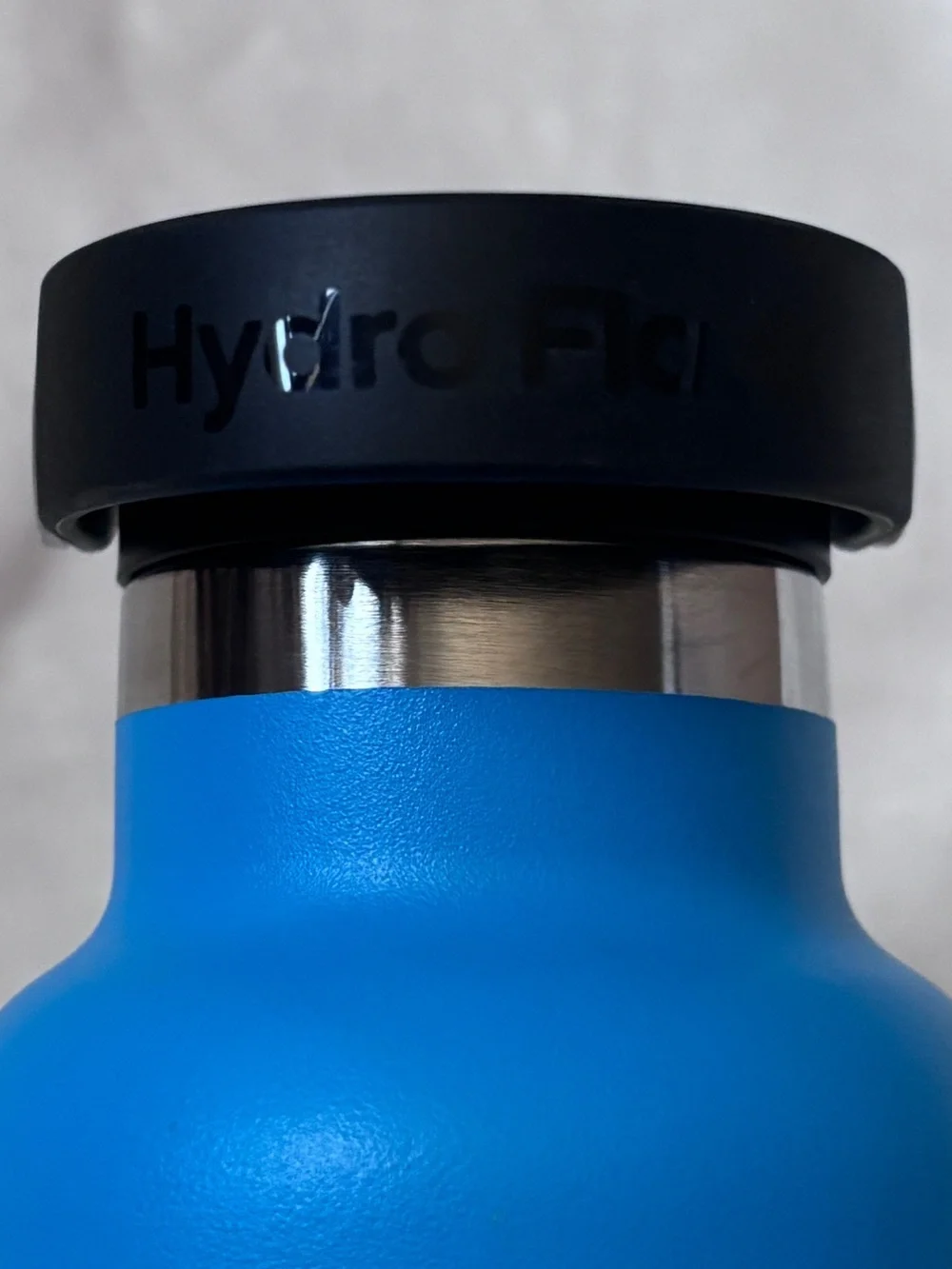 Hydro Flask 21oz Pacific Blue Standard Mouth Water Bottle w/ Flex Cap Insulated